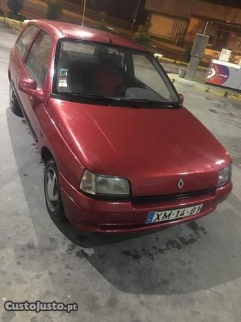 Renault Clio 1.9d - 91