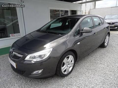 Opel Astra 1.7CDTI ENJOY 125CV - 10
