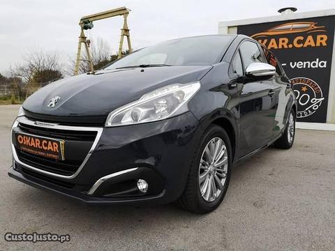 Peugeot 208 1.2 - 17