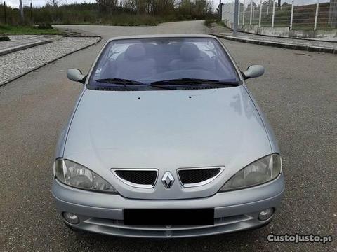 Renault Mégane Cabriolet 1.4 16v AC - 01