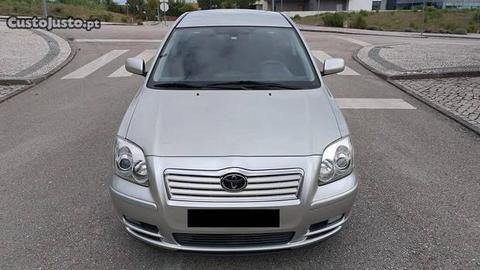 Toyota Avensis 1.6 VVT-i 110cv AC - 03