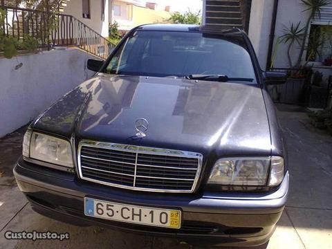 Mercedes-Benz C 220 Classic - 99