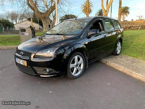 Ford Focus 1.6 TDCI ST de 2007/11 144mil kms - 07