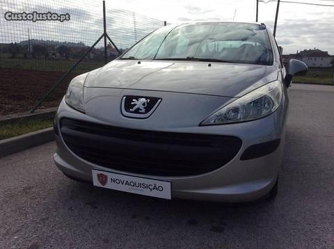 Peugeot 207 1.4 HDI 5Portas - 08