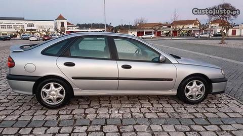 Renault Laguna 1.9 DTI full extras - 99