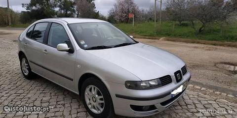 Seat Leon 1.4 16V com A/C - 02