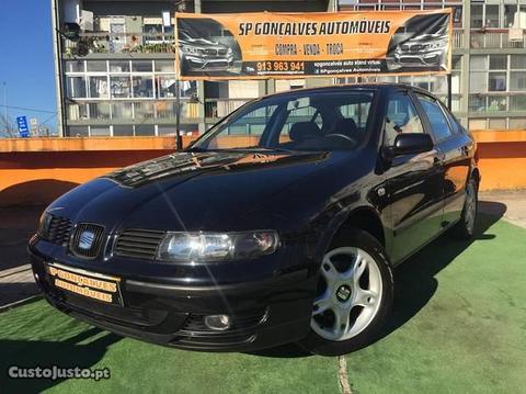 Seat Toledo 1.9TDI+SPORT+CM/NOVO - 02