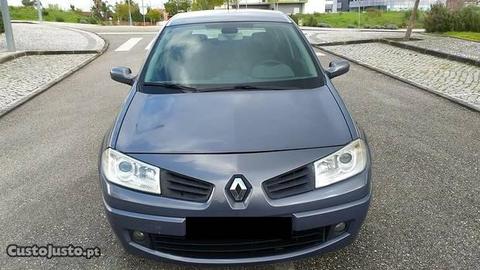 Renault Mégane 1.5 DCI Dynamique AC - 06