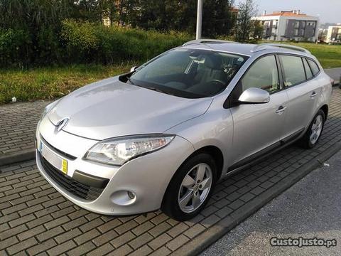 Renault Mégane ST 1.5 dCi Dynamique - 11