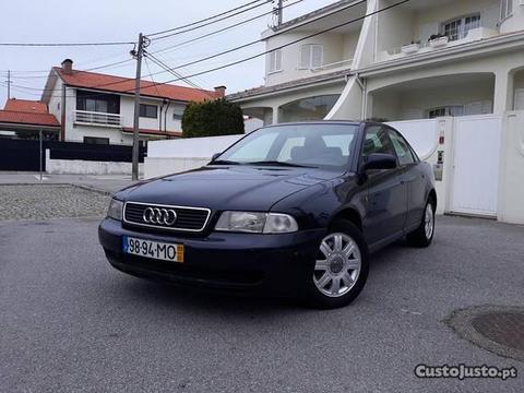 Audi A4 1.9 TDi 110cv Neg - 99