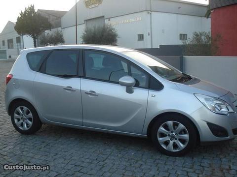 Opel Meriva 1.3 CDTI Cosmo 95cv - 11