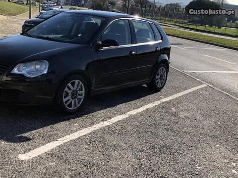 VW Polo 1.4 TDI Excelente - 07