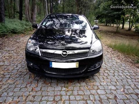 Opel Astra GTC Sport - 10