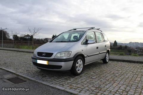 Opel Zafira 2.0 DTI Confort - 01