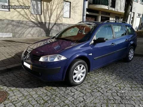 Renault Mégane 1.5Dci 100cv AC - 04