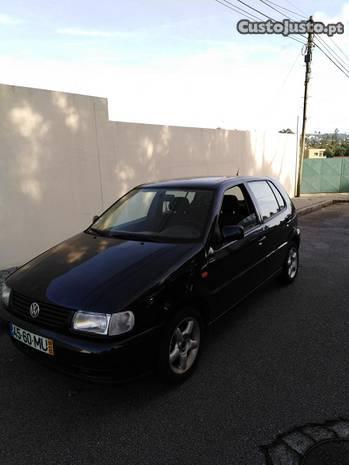 VW Polo 1.000 5 portas - 99