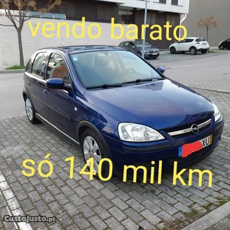 Opel Corsa 1.2 só 140mil km - 04