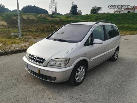 Opel Zafira 2.0 DTi - 7 Lugares - 04