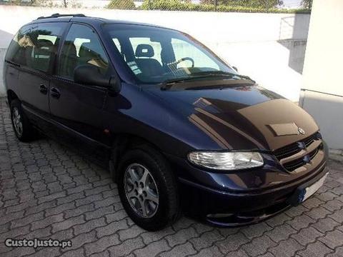 Chrysler Voyager 2.5Td 7Lugares - 00