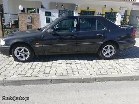 Mercedes-Benz C 220 Diesel Elegance - 96