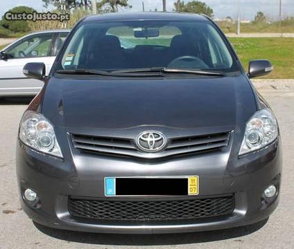 Toyota Auris 1.4D - 4D - 11