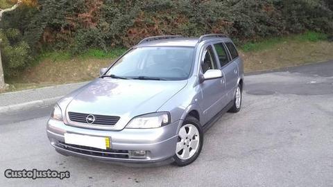Opel Astra 1.7 CDTI Como Nova - 03