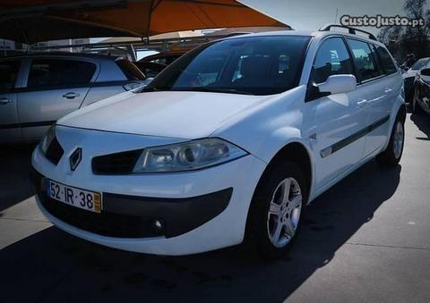 Renault Mégane II SW 1.5dCi 106cv - 06