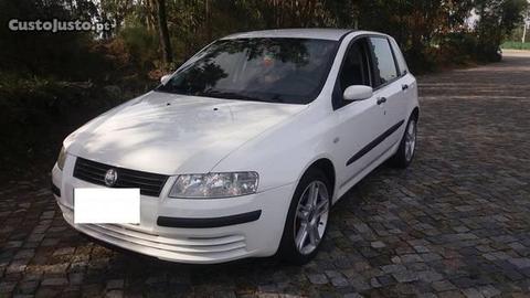 Fiat Stilo 1.9 JTD Como Novo - 03