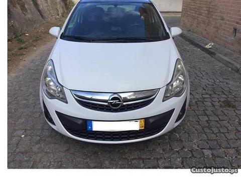 Opel Corsa Black Edition - 11