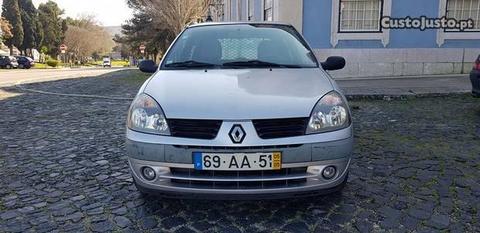 Renault Clio 1.5 Dci AC - 05