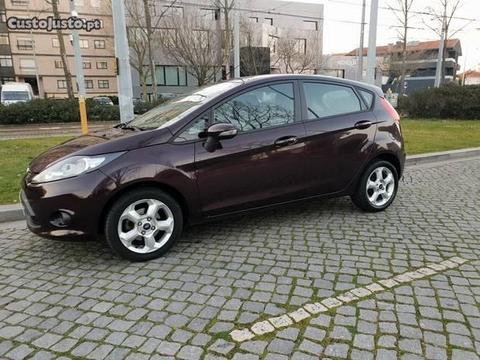 Ford Fiesta 1.4 Tdci Ac Jantes - 10