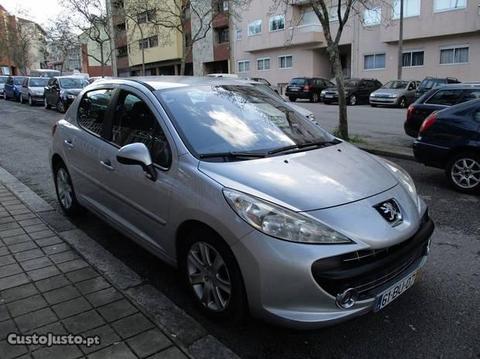 Peugeot 207 1.6HDI 110cv Sport - 06