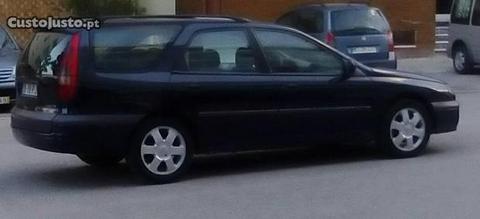 Renault Laguna 1.9 DCI RXT - 00