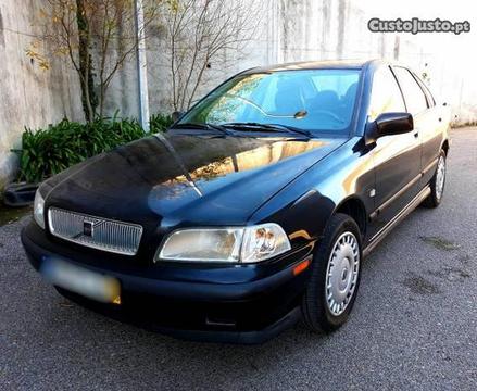 Volvo V40 1.9 TD Poucos Km - 98