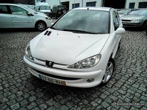 Peugeot 206 Van 1.9 - 01