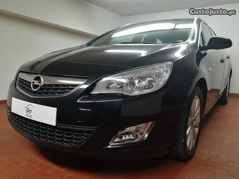 Opel Astra 1.7 SportsTourer - 11