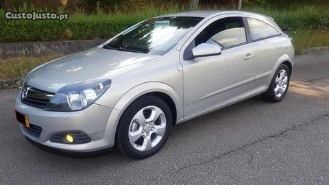 Opel Astra GTC NACIONAL AC - 06