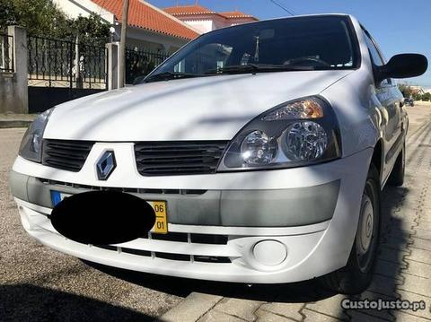 Renault Clio 1.5 dci - 06