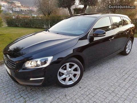 Volvo V60 2.0d c/ Garantia - 14