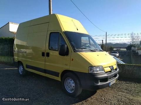 Peugeot Boxer 2.8 HDI Motor Iveco - 04