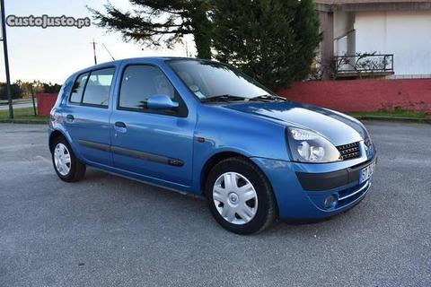 Renault Clio 1.5 Dci 5Lug Diesel - 01