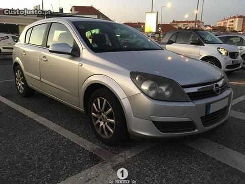 Opel Astra 1.7 CDTi Elegance - 04