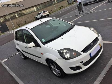 Ford Fiesta 1.4 TDCI 5LUG 5PORT - 06