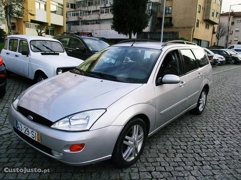 Ford Focus Tddi 90cv A/C - 01