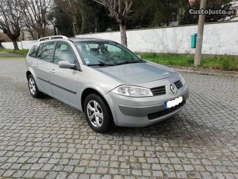 Renault Mégane 1.5 DCI BREACK - 05