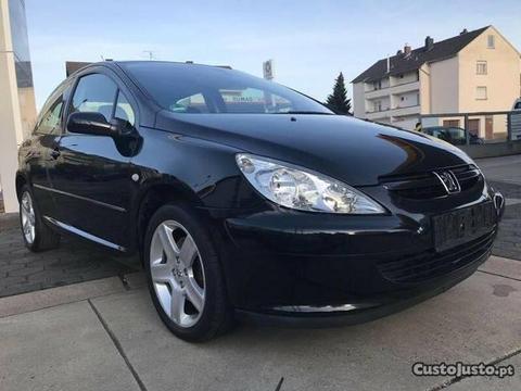 Peugeot 307 1.6 HDI 110CV - 05