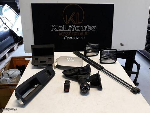 Material diverso Seat Ibiza 2000