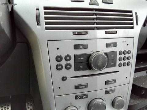Rádio Opel astra H 1.3 cdti