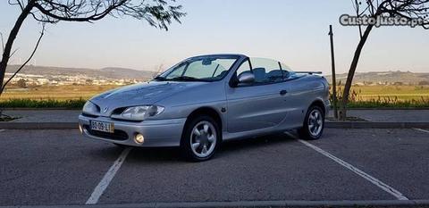 Renault Mégane Cabrio 1.6e KARMAN - 98