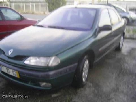 Renault Laguna familiar gasolina - 97